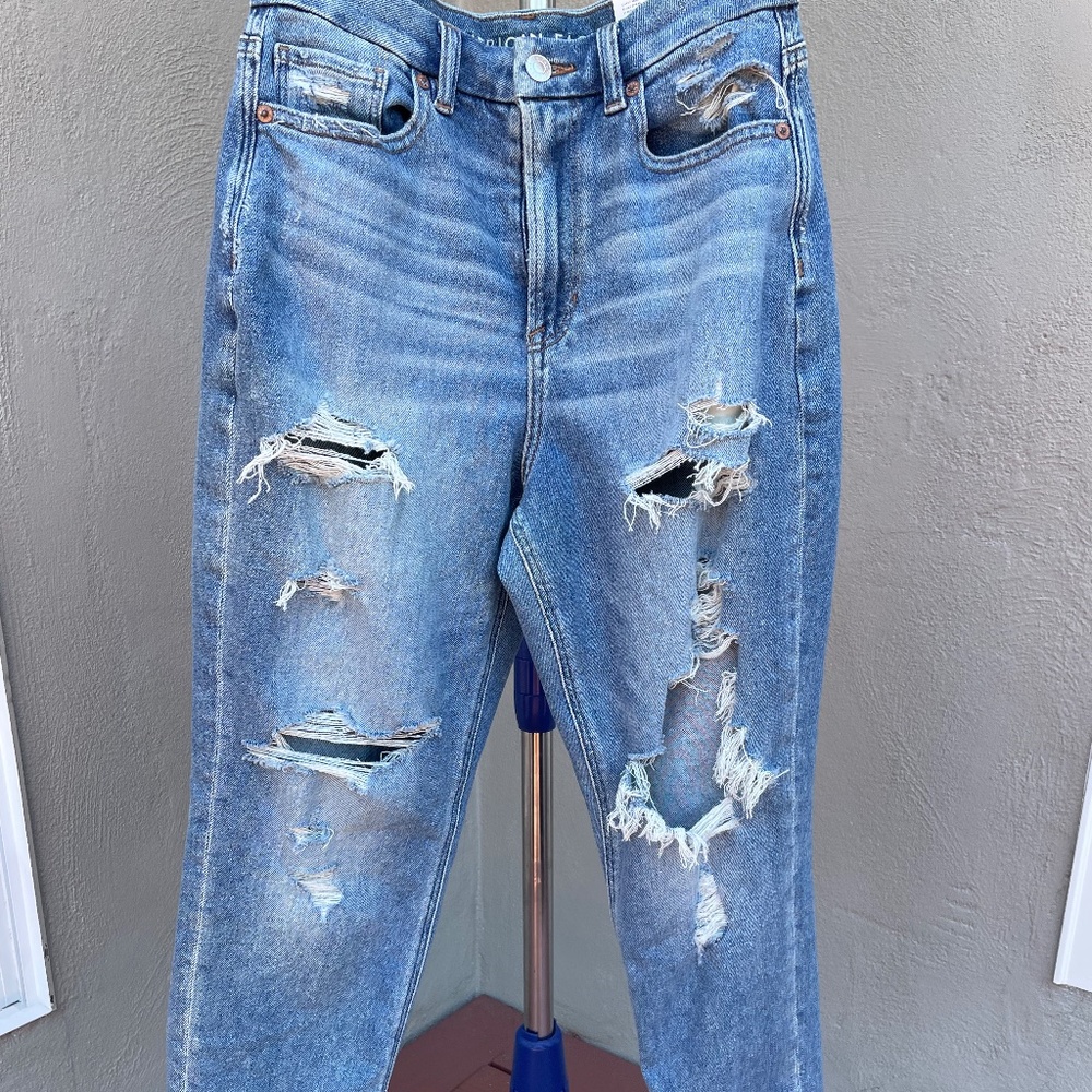 America Eagle curvy mom jeans